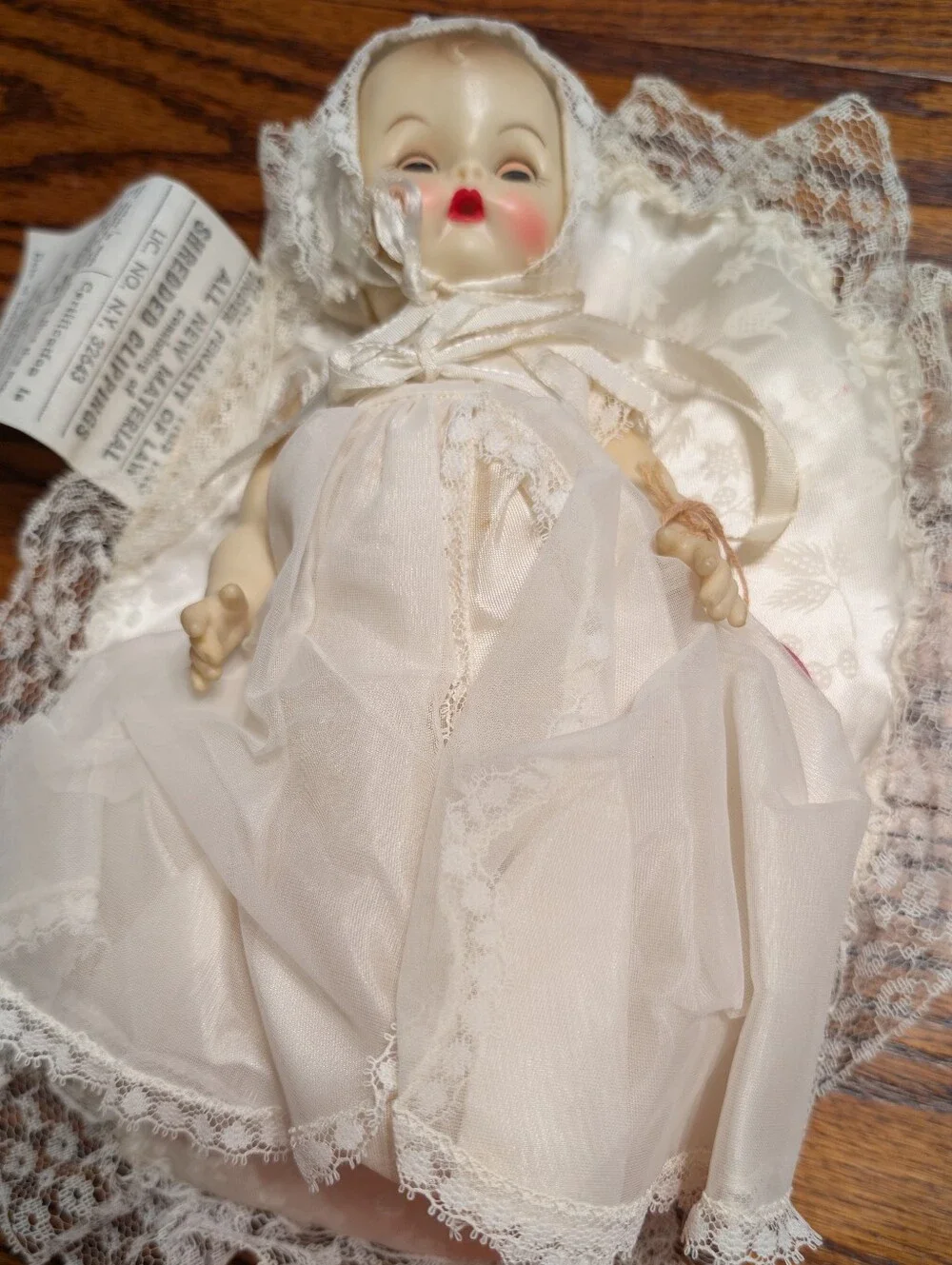NWT Vintage Baby Susan Doll/ 8.5